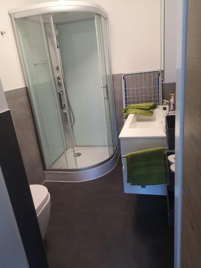 Homew4 - Rosen Apartment Hoheneich المظهر الخارجي الصورة